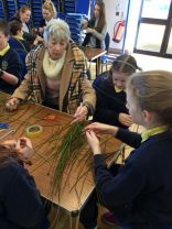 ST. BRIGID\'S CROSS WORKSHOP