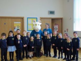 GENEVIEVE THE GOAT VISITS PRIMARY 1-2
